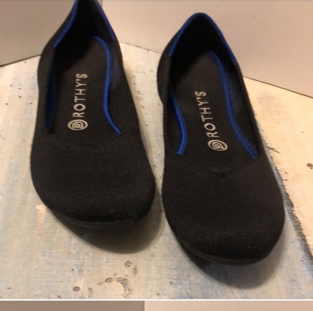 ROTHY'S BLACK Round toe flat size 9